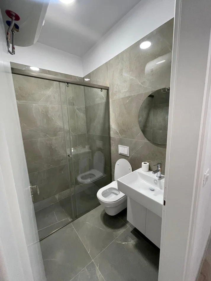 Tirane, shitet apartament 2+1 Kati 2, 97 m² 200.000 € (porcelan)
