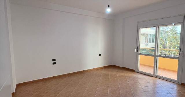 Vlore, shitet apartament 1+1 70 m² 1.500 Euro/m2 (Port,Vlore)