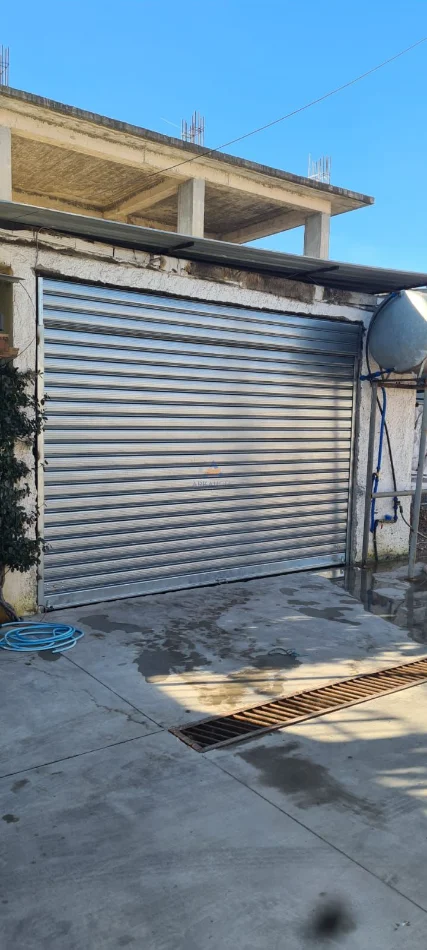 Tirane, jepet me qera garazh | post parkimi Kati 0, 600 m² 1.039 € 