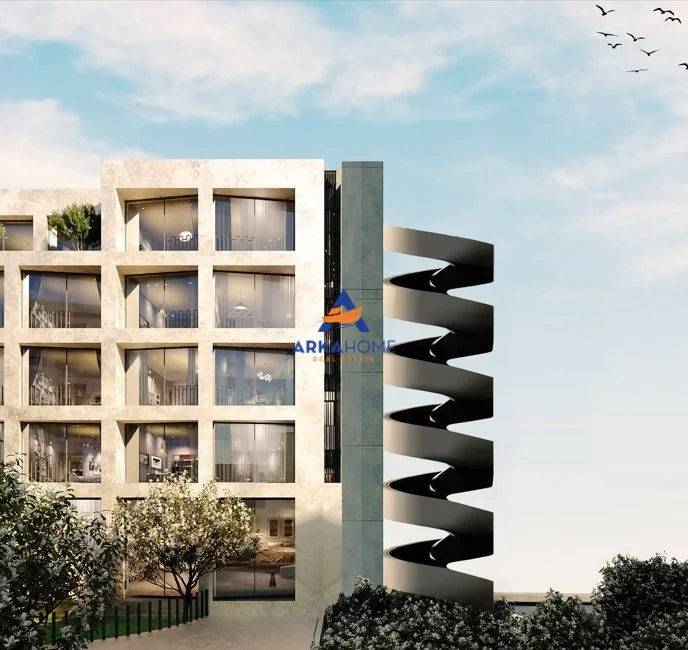 Tirane, shitet apartament 2+1+Ballkon Kati 3, 135 m² 238.000 € (SAUK)