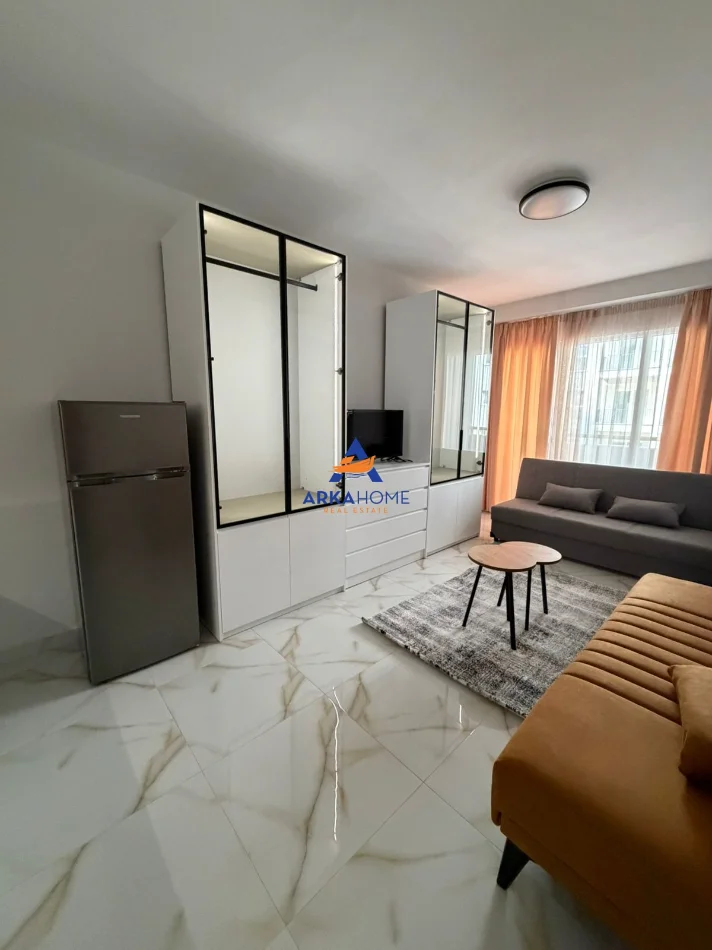 Tirane, jepet me qera garsonier 1+1 Kati 2, 40 m² 420 € 