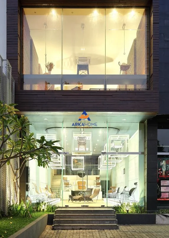 Tirane, jepet me qera ambjent biznesi Kati 1, 11 m² 1.044 €