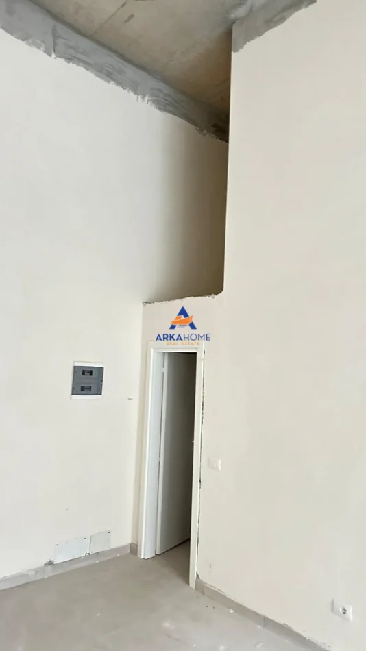 Tirane, jepet me qera ambjent biznesi Kati 0, 30 m² 1.044 € 