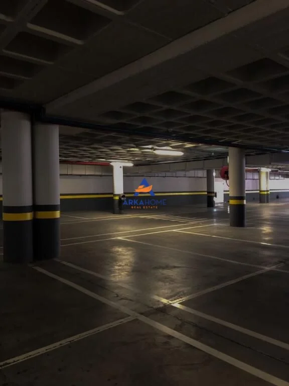 Tirane, shitet garazh | post parkimi Kati -2, 20 m² 40.000 € 