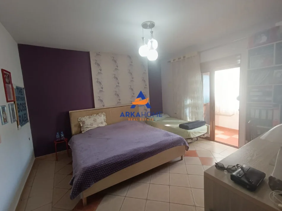 Tirane, jepet me qera apartament 2 Katshe Kati 2, 180 m² 837 € 