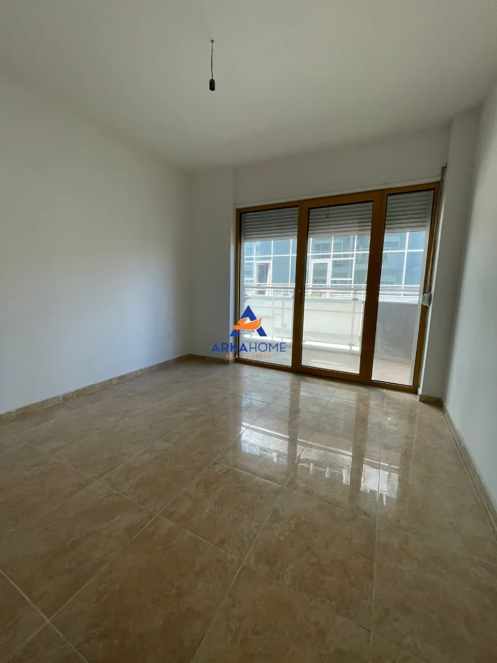 Tirane, jepet me qera Kati 2, 104 m² 2.675 € 