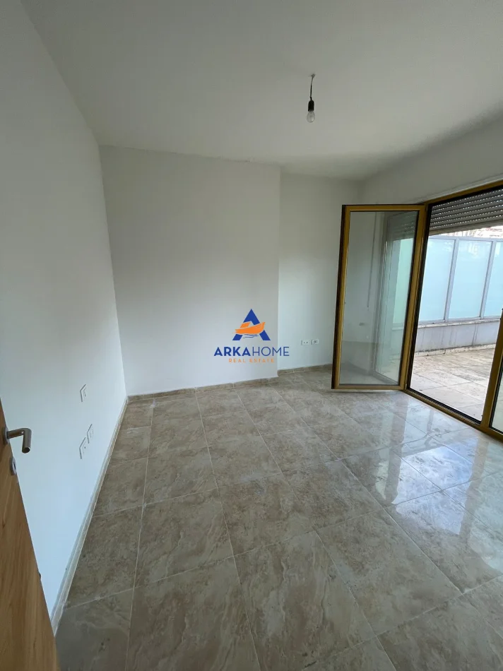 Tirane, jepet me qera zyre Kati 2, 131 m² 3.190 € 