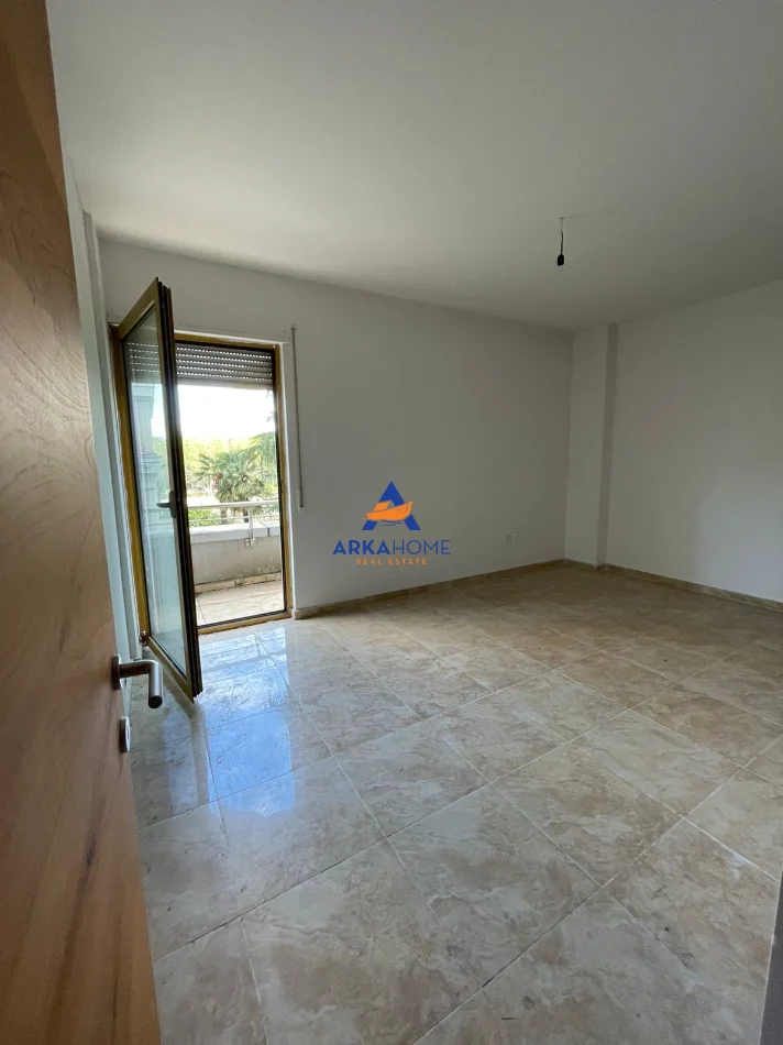 Tirane, jepet me qera zyre Kati 2, 131 m² 3.190 € 