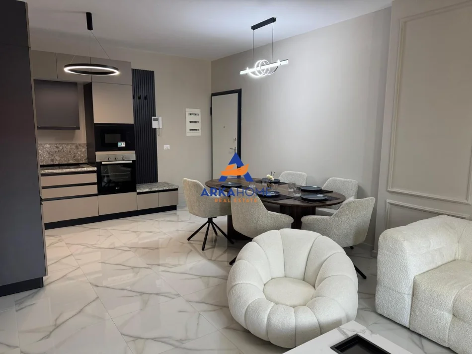 Tirane, jepet me qera apartament 3+1+Ballkon Kati 15, 125 m² 1.600 € 