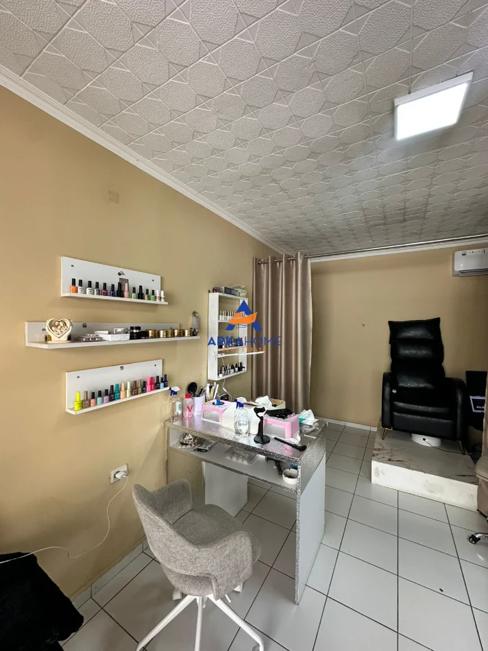 Tirane, shitet garsonier 1+1 Kati 0, 65 m² 160.000 € 