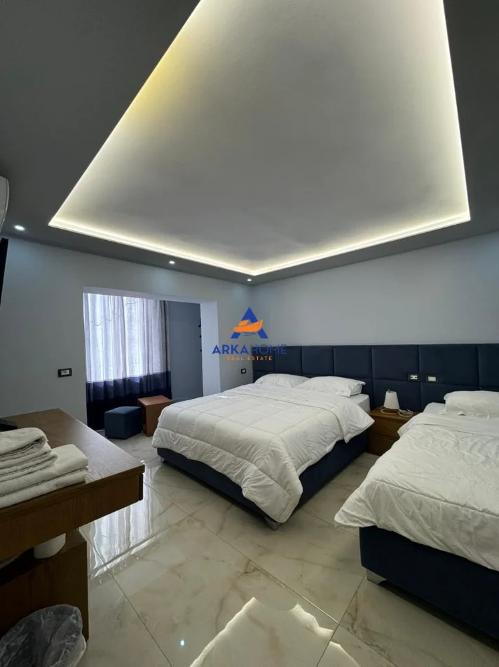 Tirane, jepet me qera hotel Kati 1, 600 m² 12.500 € 