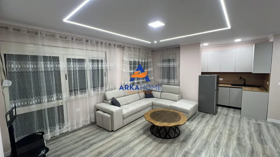 Tirane, shitet apartament 1+1+Ballkon Kati 1, 92 m² 194.123 € 