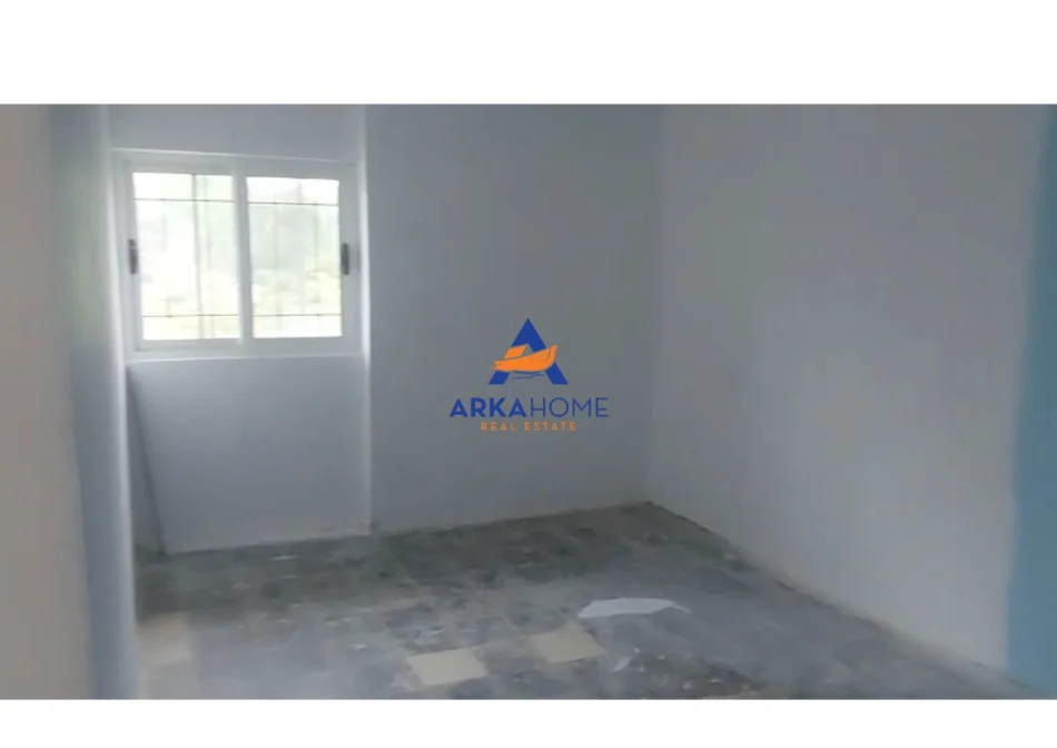 Elbasan, shitet 1+1 Kati 1, 54 m² 78.698 € 