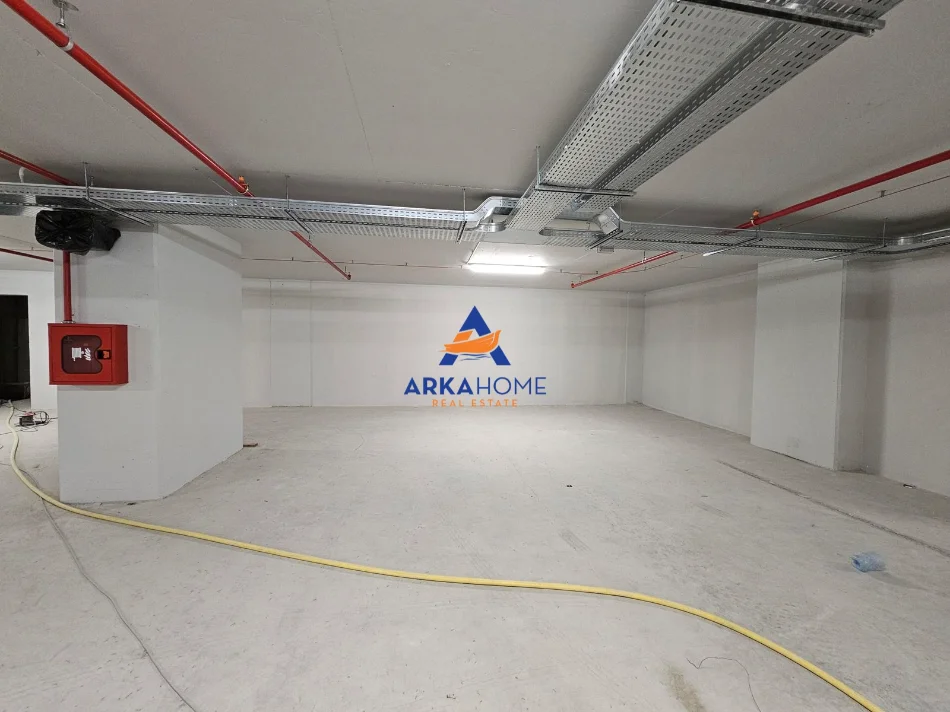 Tirane, shitet garazh | post parkimi Kati -2, 12 m² 52.465 € (Tirana, Tirana Municipality, Tirana County, Central Albania, 1001-1028, Albania)