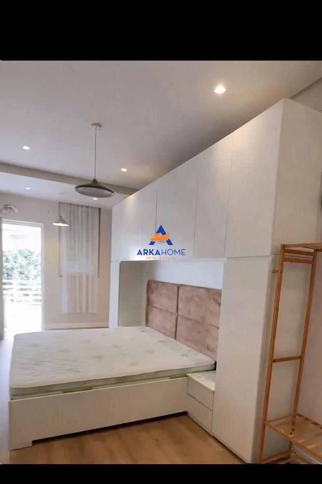 Tirane, jepet me qera apartament 1+1 Kati 0, 56 m² 550 € (Tirana, Tirana Municipality, Tirana County, Central Albania, 1001-1028, Albania)