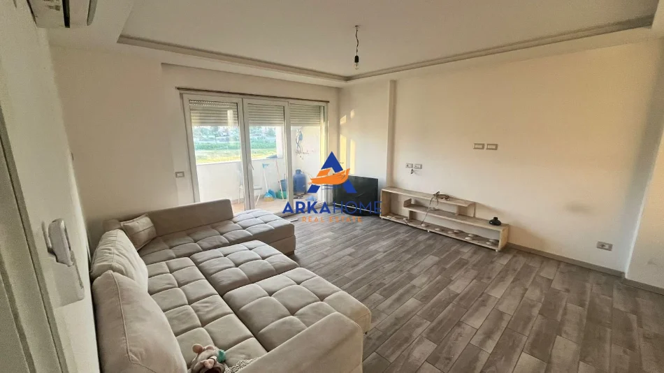 Tirane, jepet me qera apartament 2+1+Ballkon Kati 2, 524 m² 524 € (Tirana, Tirana Municipality, Tirana County, Central Albania, 1001-1028, Albania)