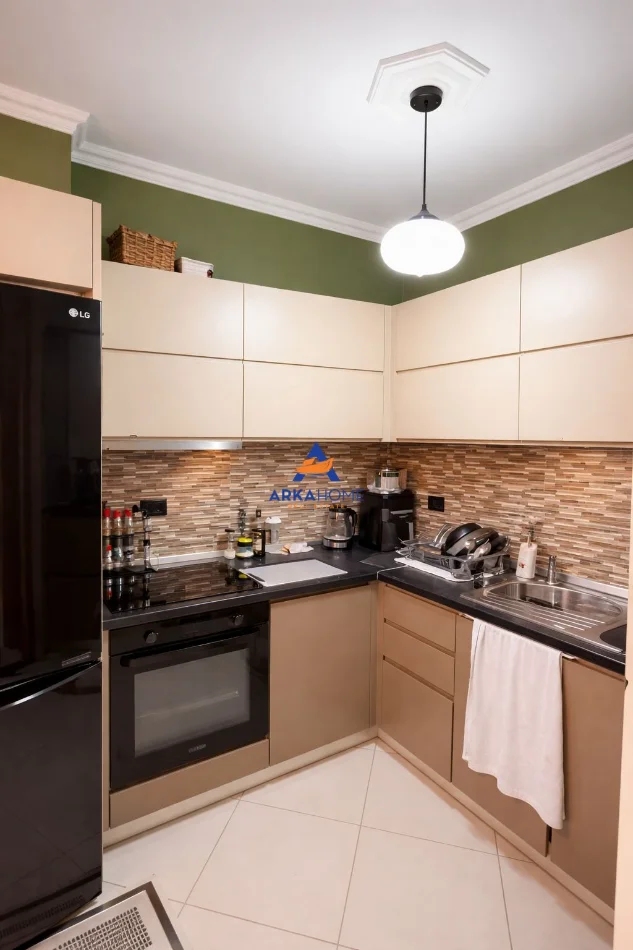 Tirane, shitet apartament 2+1+Ballkon Kati 5, 104 m² 160.680 € 