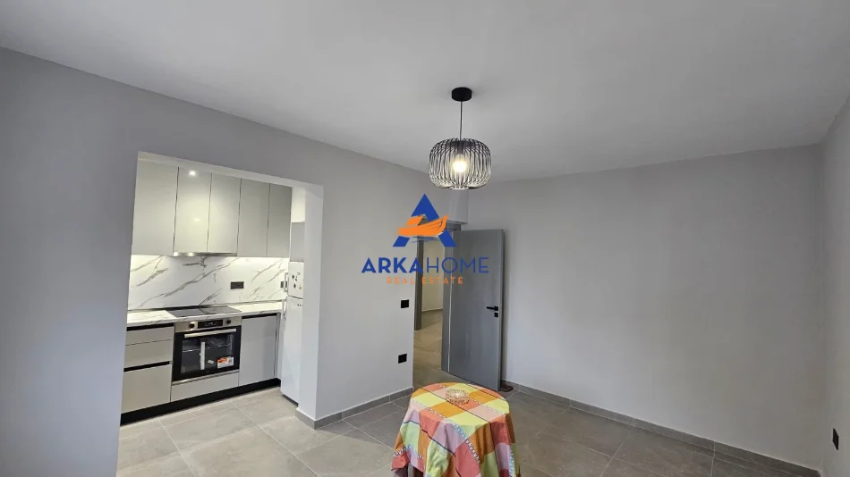 Tirane, jepet me qera apartament 3+1+Ballkon Kati 4, 88 m² 700 € (Tirana, Tirana Municipality, Tirana County, Central Albania, 1001-1028, Albania)
