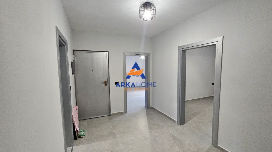 Tirane, jepet me qera apartament 3+1+Ballkon Kati 4, 88 m² 700 € (Tirana, Tirana Municipality, Tirana County, Central Albania, 1001-1028, Albania)