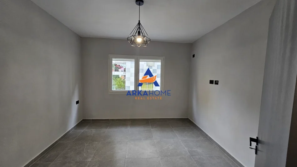 Tirane, jepet me qera apartament 3+1+Ballkon Kati 4, 88 m² 700 € (Tirana, Tirana Municipality, Tirana County, Central Albania, 1001-1028, Albania)