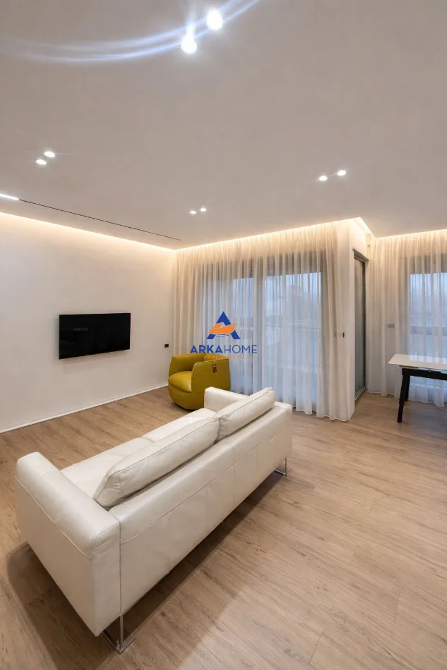 Tirane, shitet apartament 1+1+Ballkon Kati 4, 78 m² 250.000 € 