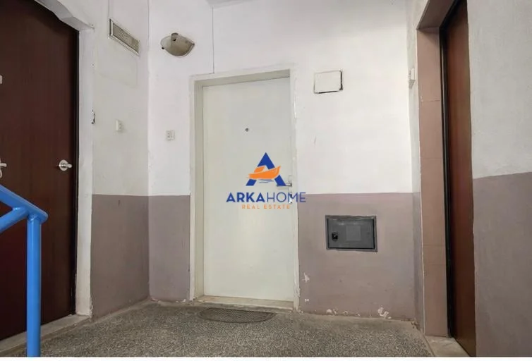 Tirane, shitet apartament 1+1+Ballkon Kati 1, 48 m² 136.554 € 