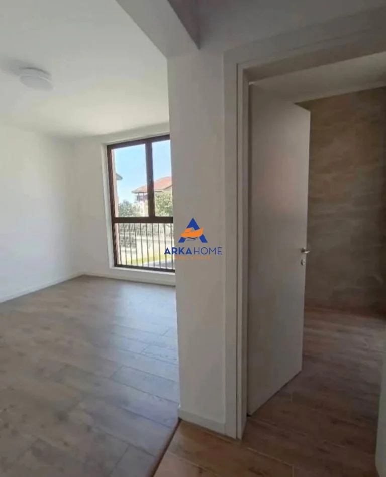 Tirane, jepet me qera apartament 3 Katshe Kati 3, 360 m² 2.626 € 