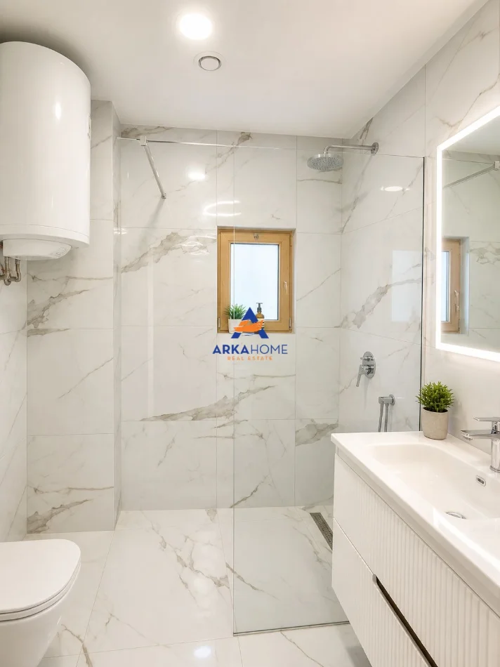 Tirane, shitet apartament 1+1+Ballkon Kati 1, 60 m² 178.947 € 