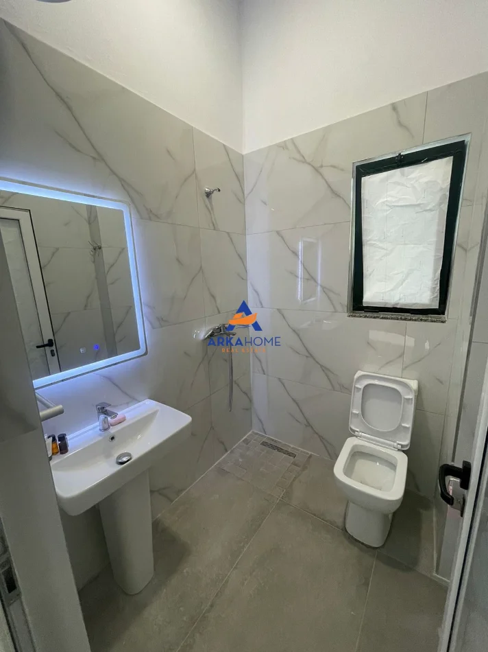 Tirane, jepet me qera apartament 1+1 Kati 1, 40 m² 350 € 