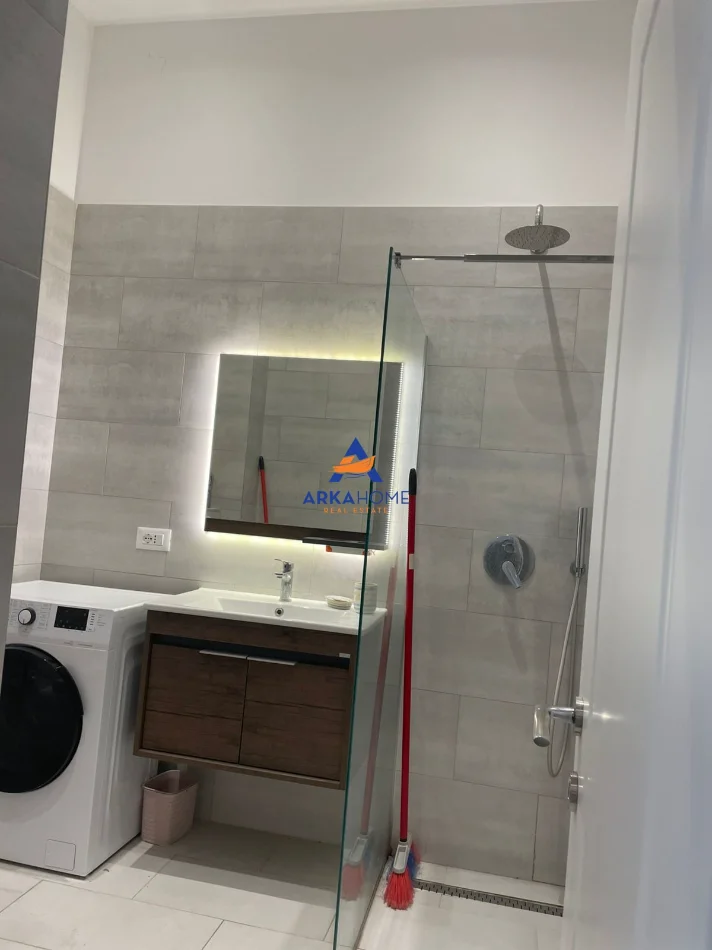 Tirane, jepet me qera apartament 2+1 Kati 2, 70 m² 800 € (Tirana, Tirana Municipality, Tirana County, Central Albania, 1001-1028, Albania)