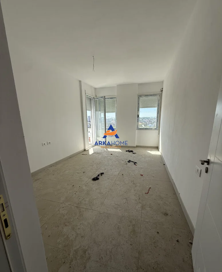 Tirane, shitet apartament 2+1 Kati 3, 121 m² 121.500 € (Tirana, Tirana Municipality, Tirana County, Central Albania, 1001-1028, Albania)