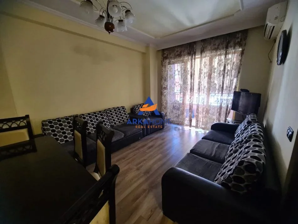Tirane, jepet me qera apartament 2+1 Kati 4, 100 m² 525 € (Astir Tiranë)