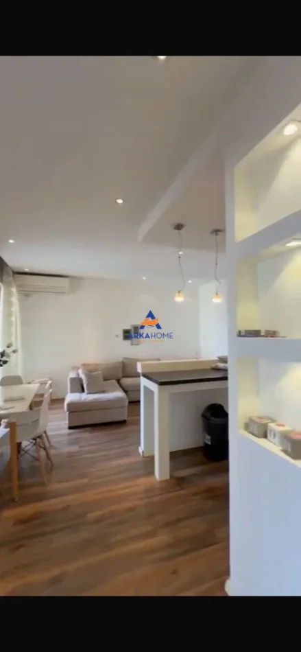 Tirane, jepet me qera apartament 2+1+Ballkon Kati 5, 100 m² 630 € 