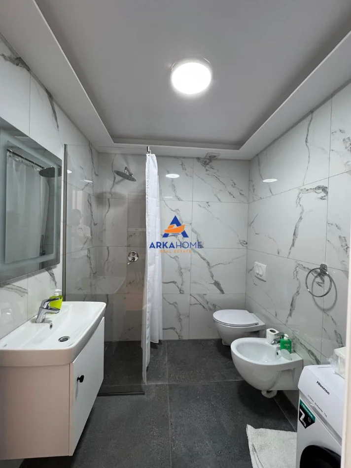 Tirane, shitet apartament 1+1+Ballkon Kati 9, 63 m² 185.000 € 