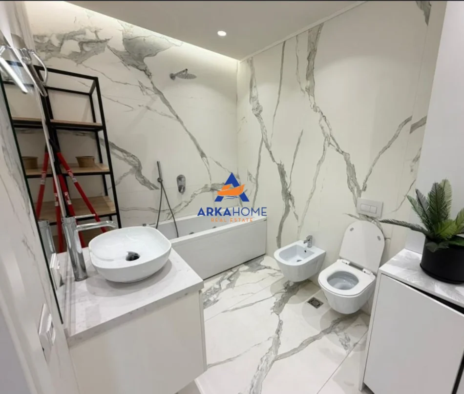 Tirane, jepet me qera Vile 2+1+Ballkon Kati 0, 200 m² 1.500 € 