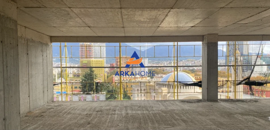 Tirane, shitet apartament 1+1+Ballkon Kati 9, 69 m² 325.000 € 