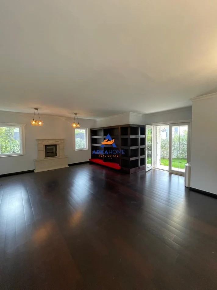Tirane, jepet me qera Vile 3 Katshe Kati 3, 250 m² 3.995 € 
