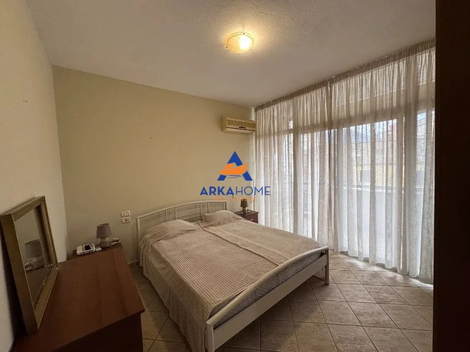 Tirane, jepet me qera apartament 1+1+Ballkon Kati 3, 65 m² 578 € 