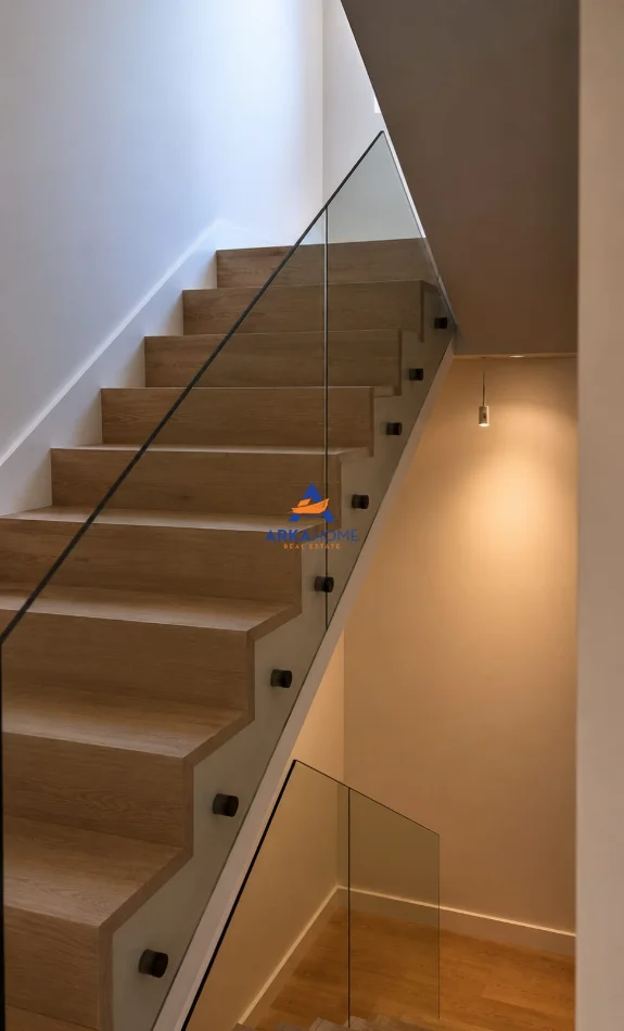 Tirane, shitet Vile Vile 2 Katshe , 400 m² 1.800.000 € 