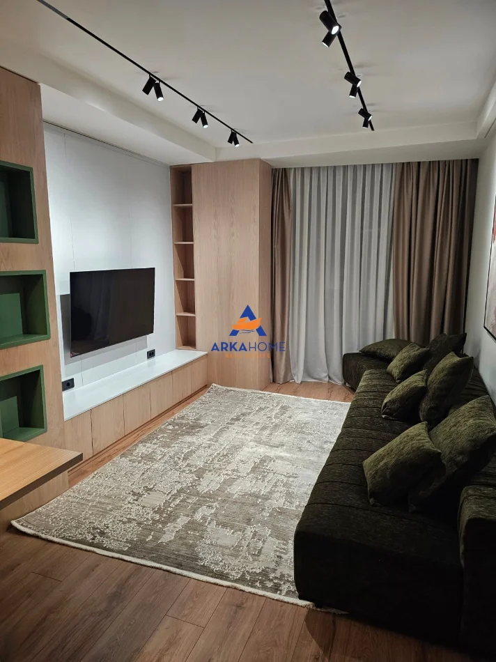 Tirane, jepet me qera apartament 1+1+Ballkon Kati 10, 75 m² 1.051 € 