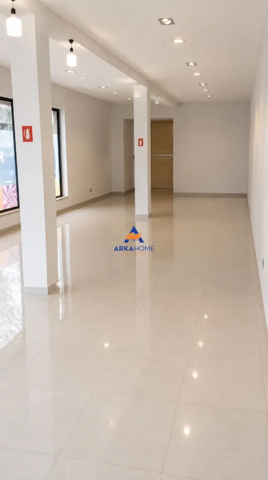 Tirane, jepet me qera ambjent biznesi Kati 0, 400 m² 4.206 € 