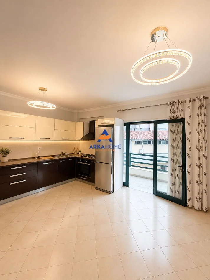 Tirane, shitet apartament 2+1+Ballkon Kati 3, 78 m² 155.000 € 