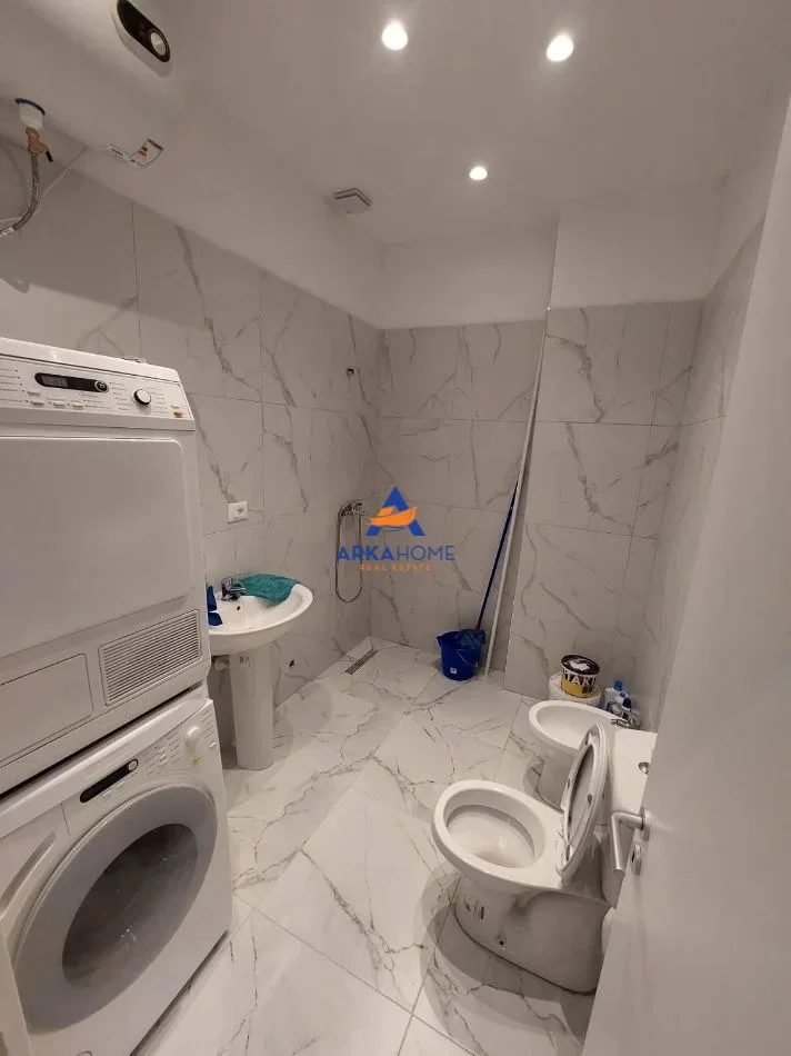 Tirane, jepet me qera apartament 1+1 Kati 0, 57 m² 500 € 