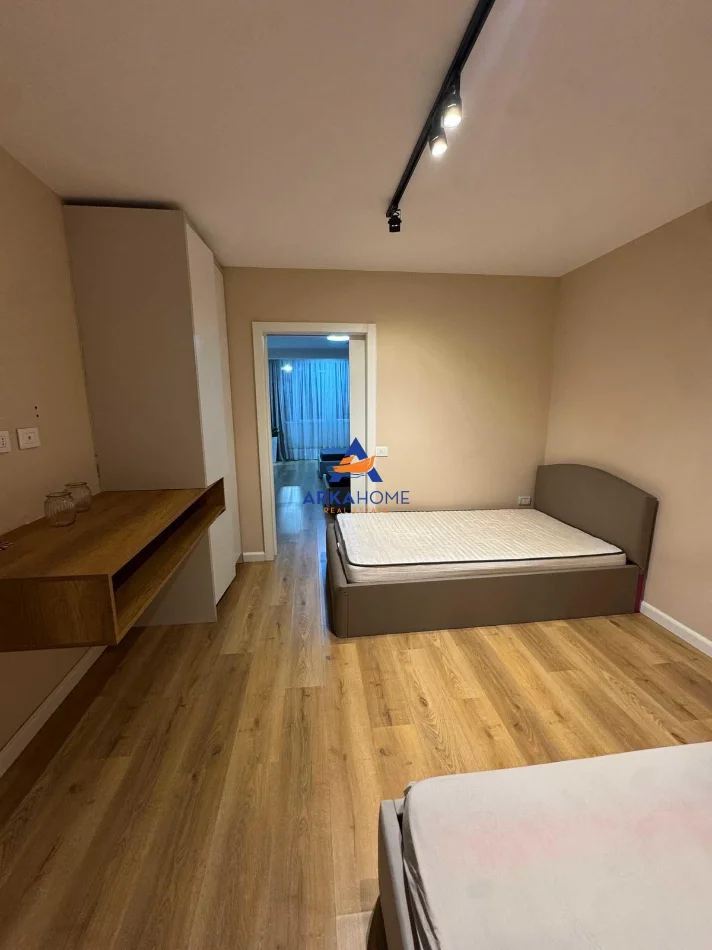 Tirane, jepet me qera apartament 2+1+Ballkon Kati 2, 85 m² 736 € (RR KONGRESI I MANASTIRIT)