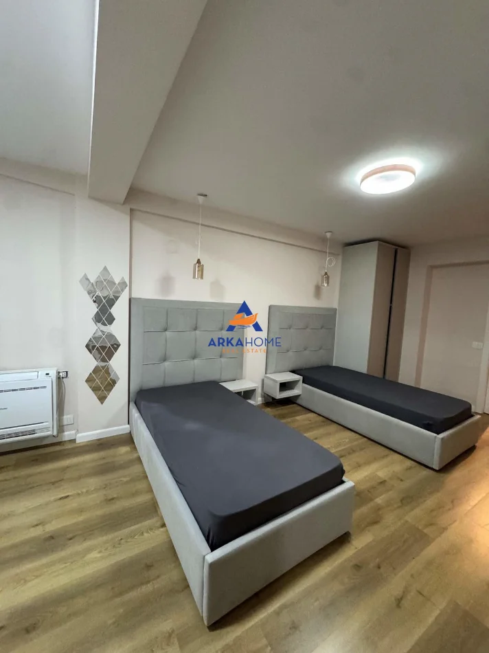 Tirane, jepet me qera apartament 2+1+Ballkon Kati 2, 85 m² 736 € (RR KONGRESI I MANASTIRIT)