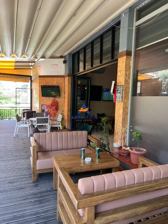 Tirane, jepet me qera ambjent biznesi Kati 0, 120 m² 1.200 € 
