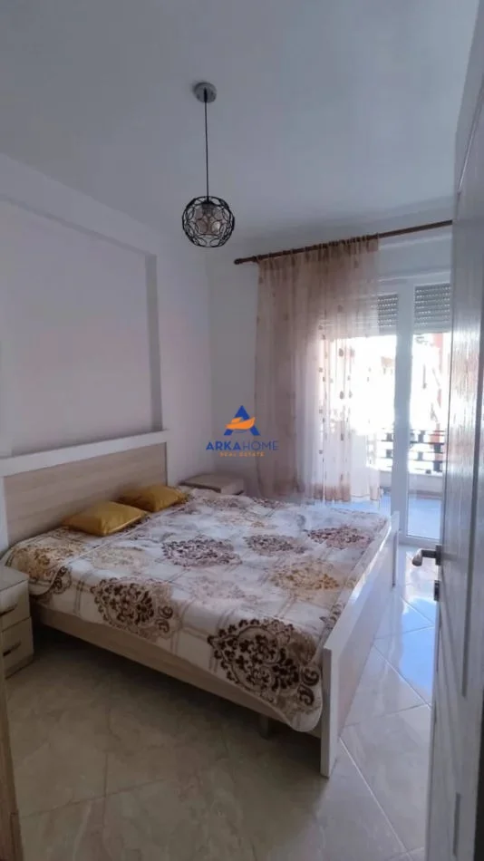 Tirane, jap me qera apartament 2+1+Ballkon Kati 17, 80 m² 520 € 