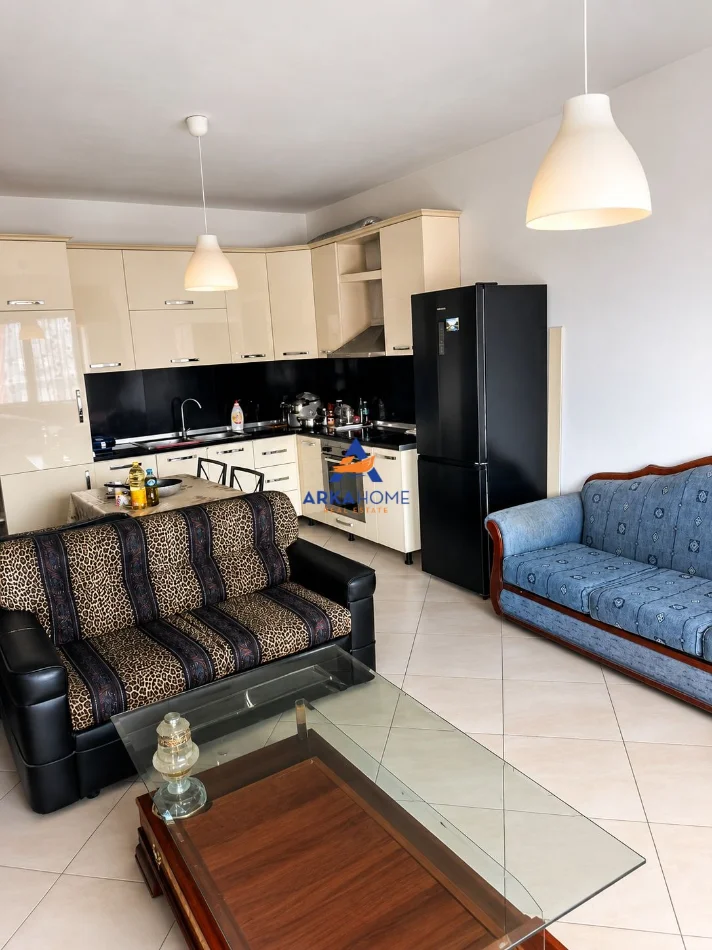 Tirane, shitet apartament 1+1+Ballkon Kati 8, 72 m² 114.000 € 