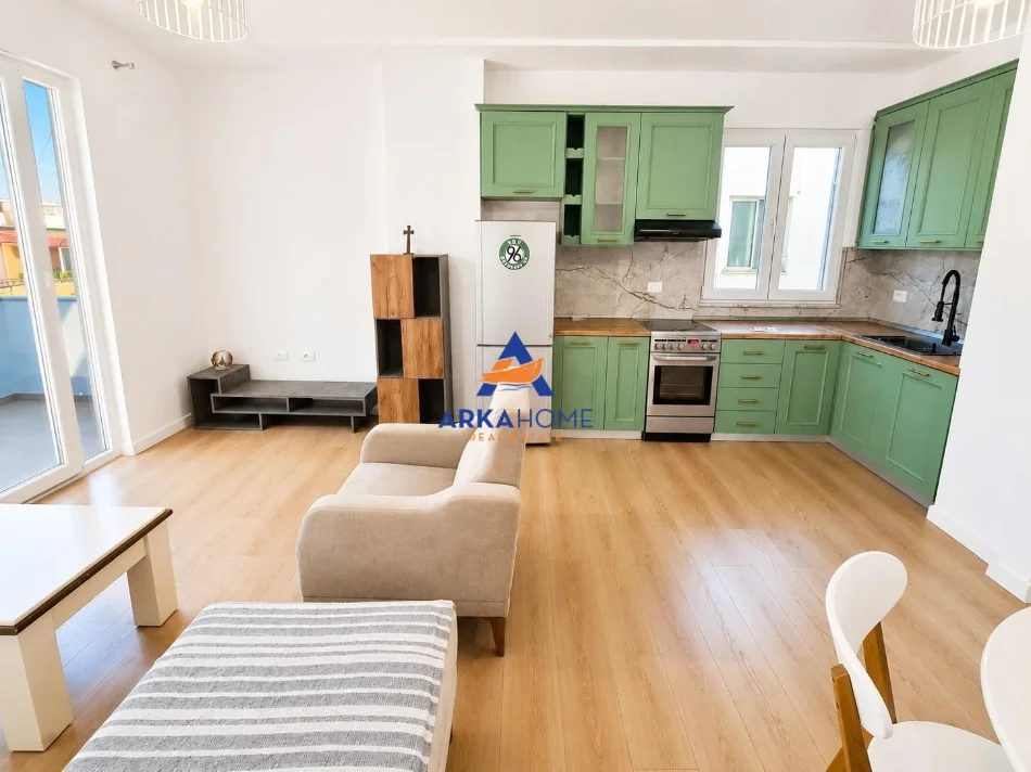 Tirane, jepet me qera apartament 2+1+Ballkon Kati 9, 100 m² 611 € 