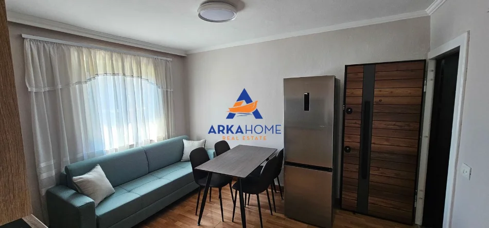 Shqiperi, jepet me qera apartament 1+1+Ballkon Kati 4, 62 m² 527 € 